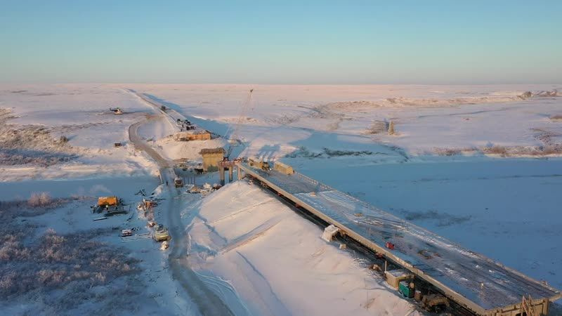 С каждым годом дорога все ближе… И все-таки, не в 20-м