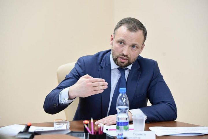 Александр Ремига покинул пост главы Минпрома Коми