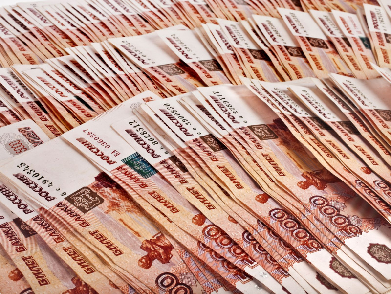 На 3 миллиона рублей оштрафовали бывшего заместителя главврача ухтинской поликлиники