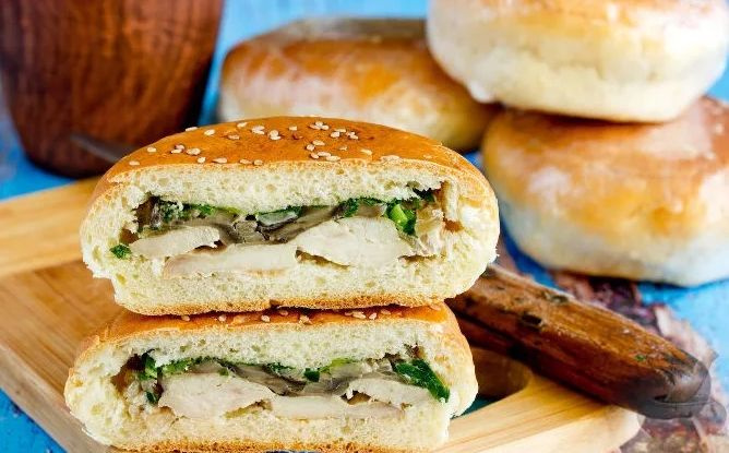 Бутерброды "Походные" с курицей и грибами