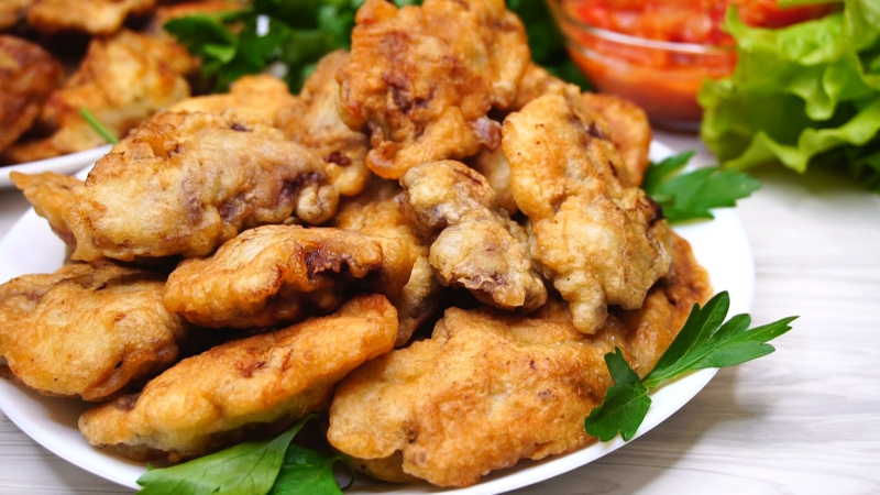 Куриная печень, жаренная в нежном кляре