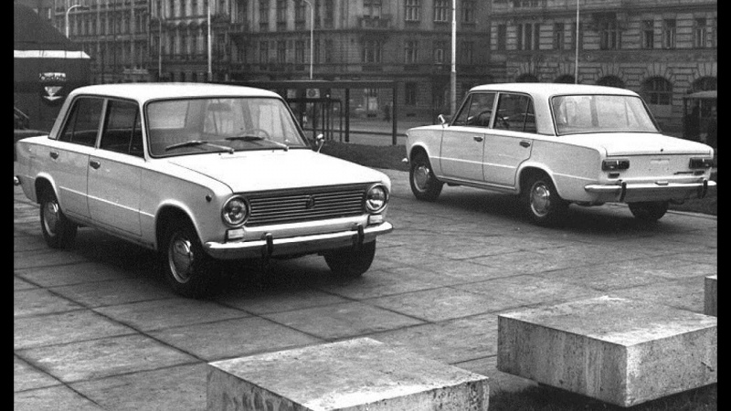 52 года назад с конвейера сошел первый автомобиль «ВАЗ-2101»