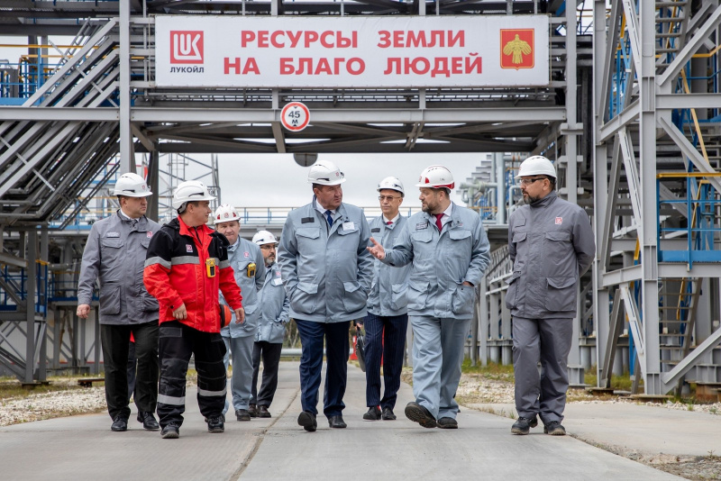 Новый руководитель ЛУКОЙЛ-Коми провел рабочие совещания в РК и НАО