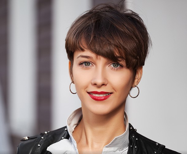 Елена Петренко. Модные тенденции женских стрижек весны, лета...