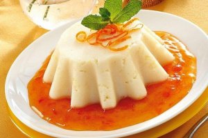 Манный пудинг с мёдом