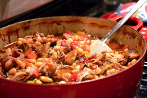 Кассуле с уткой и колбасками