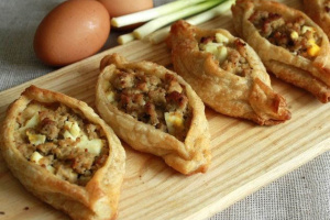 Ленивые расстегаи с мясом