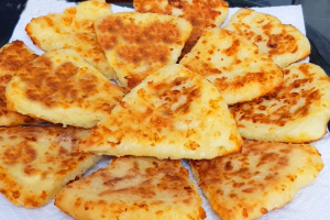 Сырные треугольнички