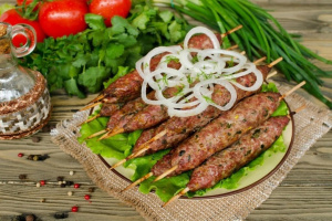 Люля-кебаб с черри и моцареллой
