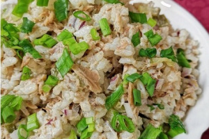 Салат "Морские камешки"
